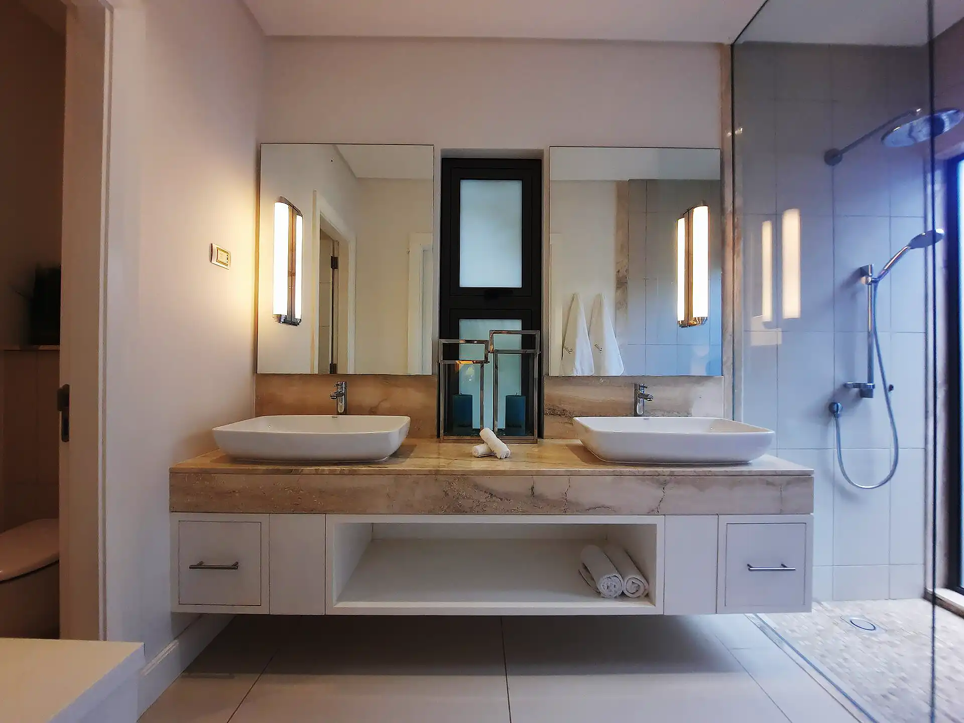 Villa White 5