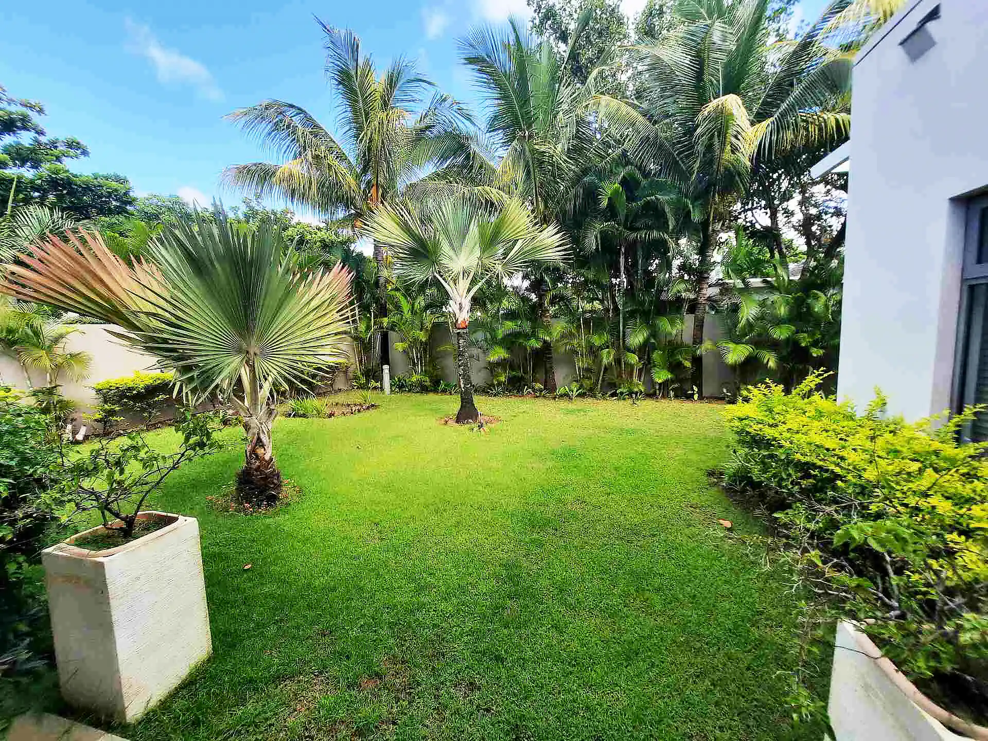 Villa White 6